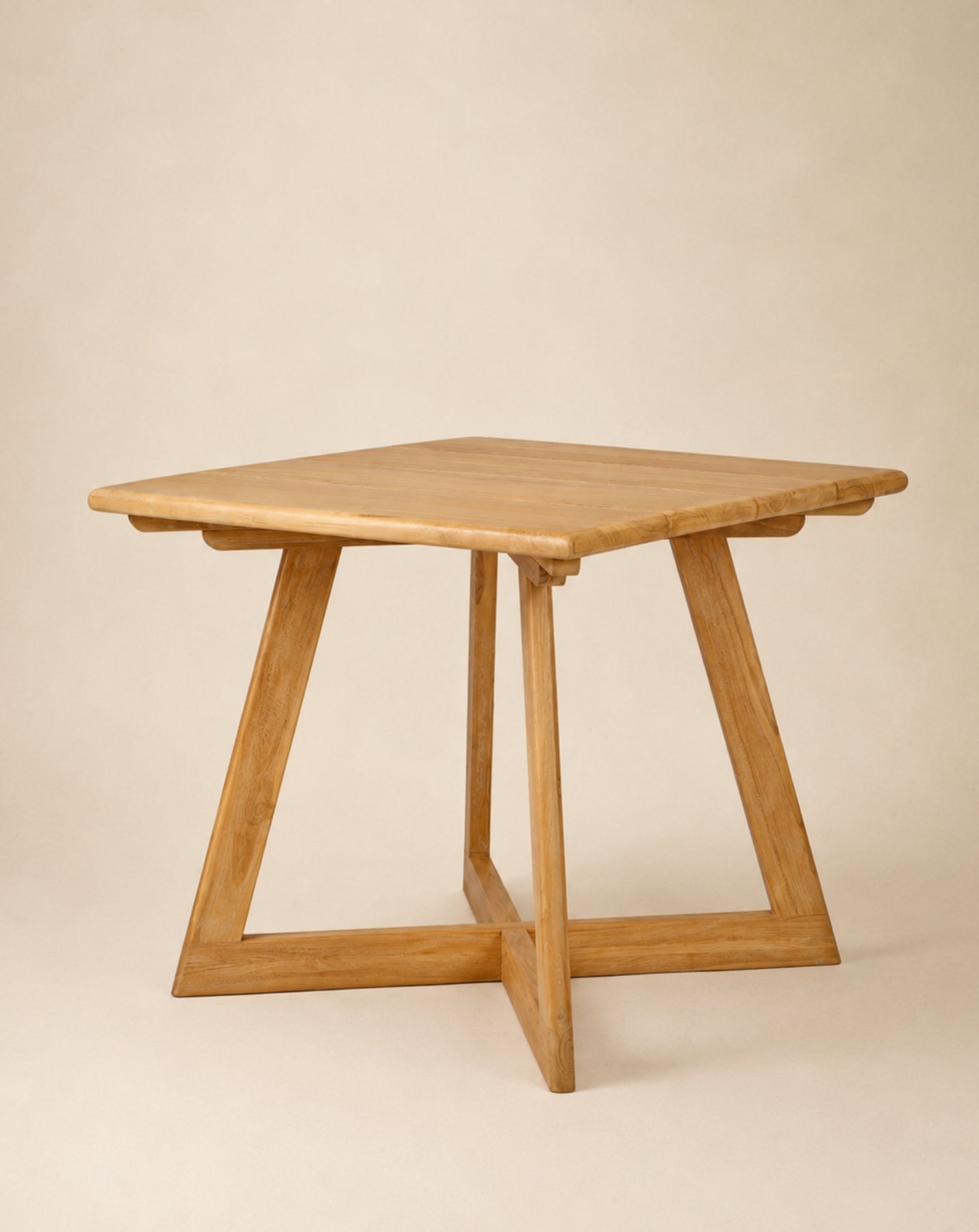 Axl Square Dining Table (KD)