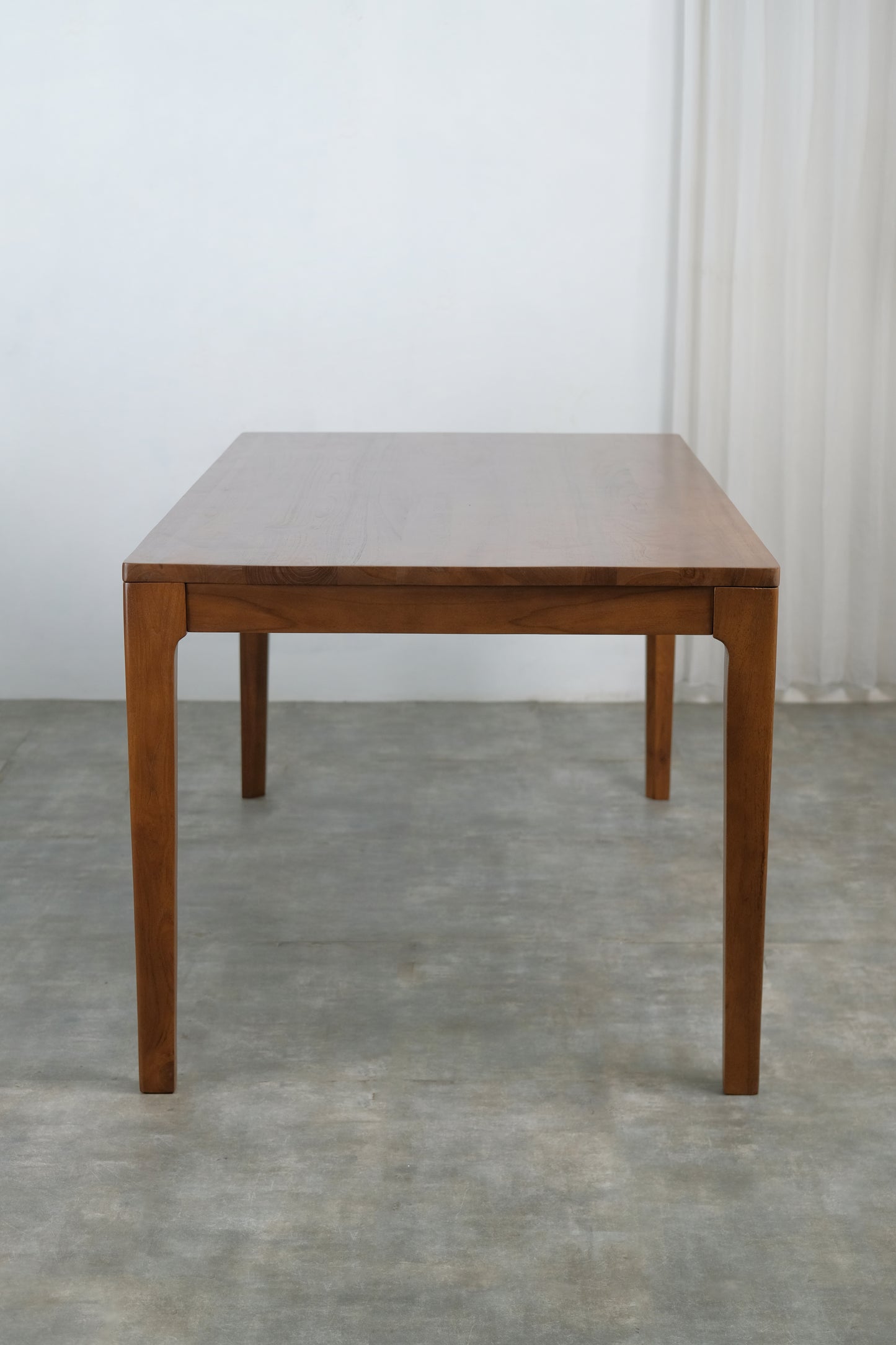 Levy Dining Table 160 (Tea Brown)