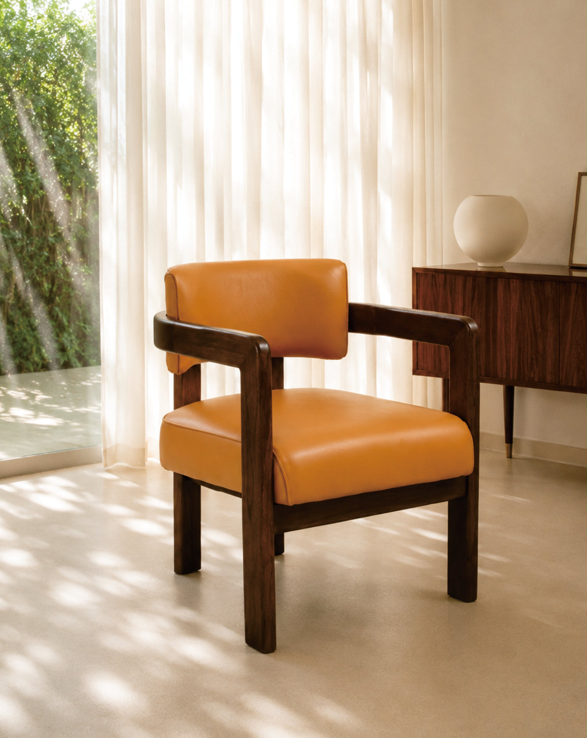 Mini amber lounge chair
