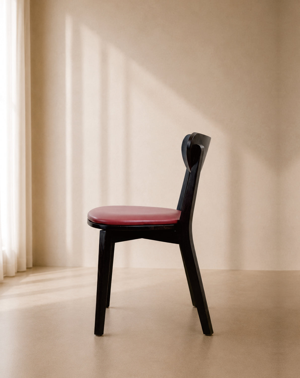 Scoop Dining Chair