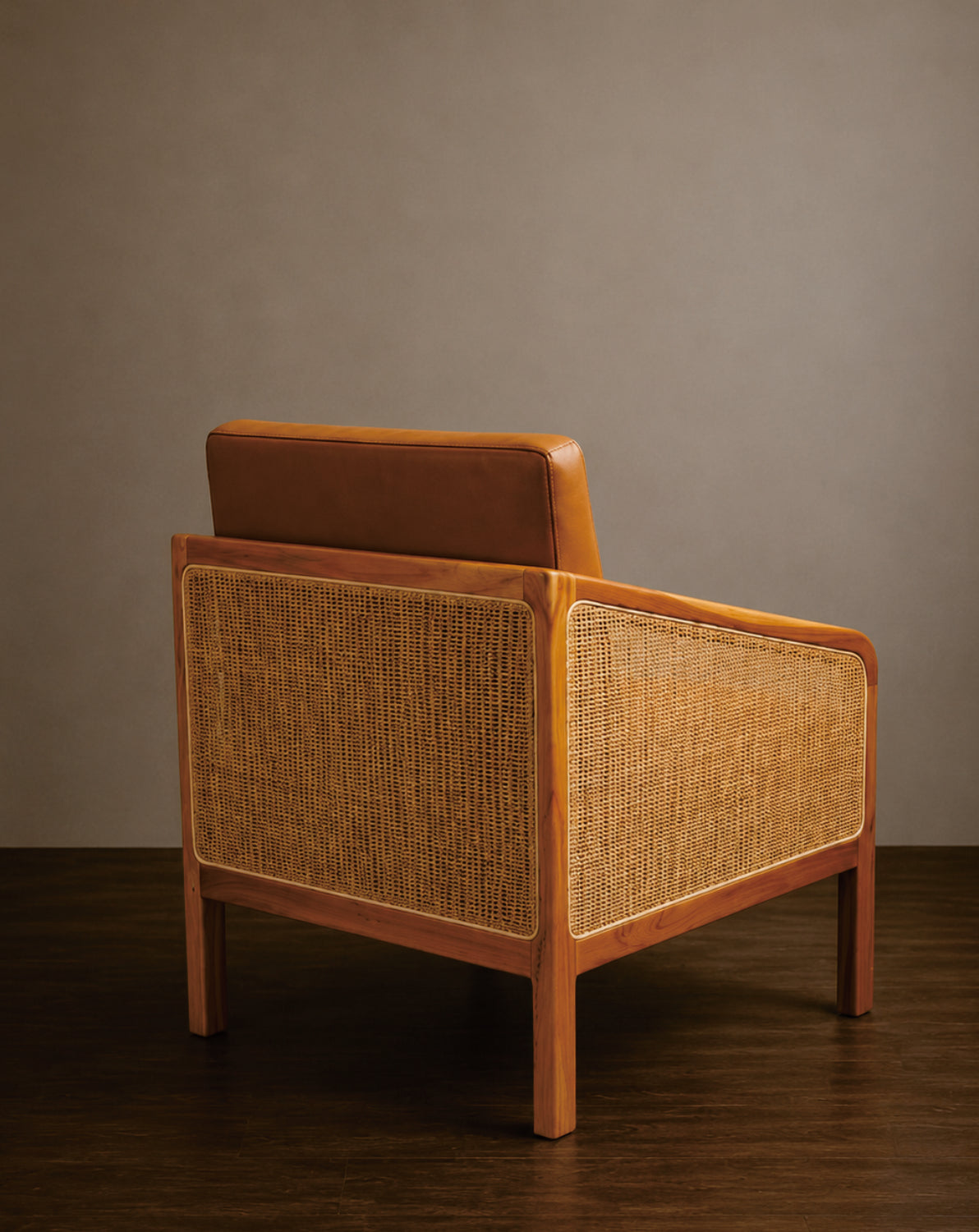 Leland Lounge armchair