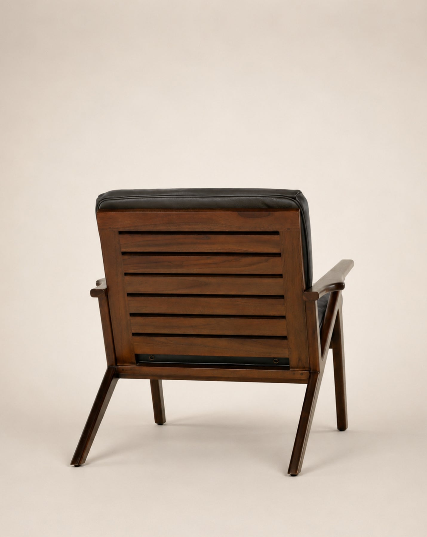 Harry Lounge armchair