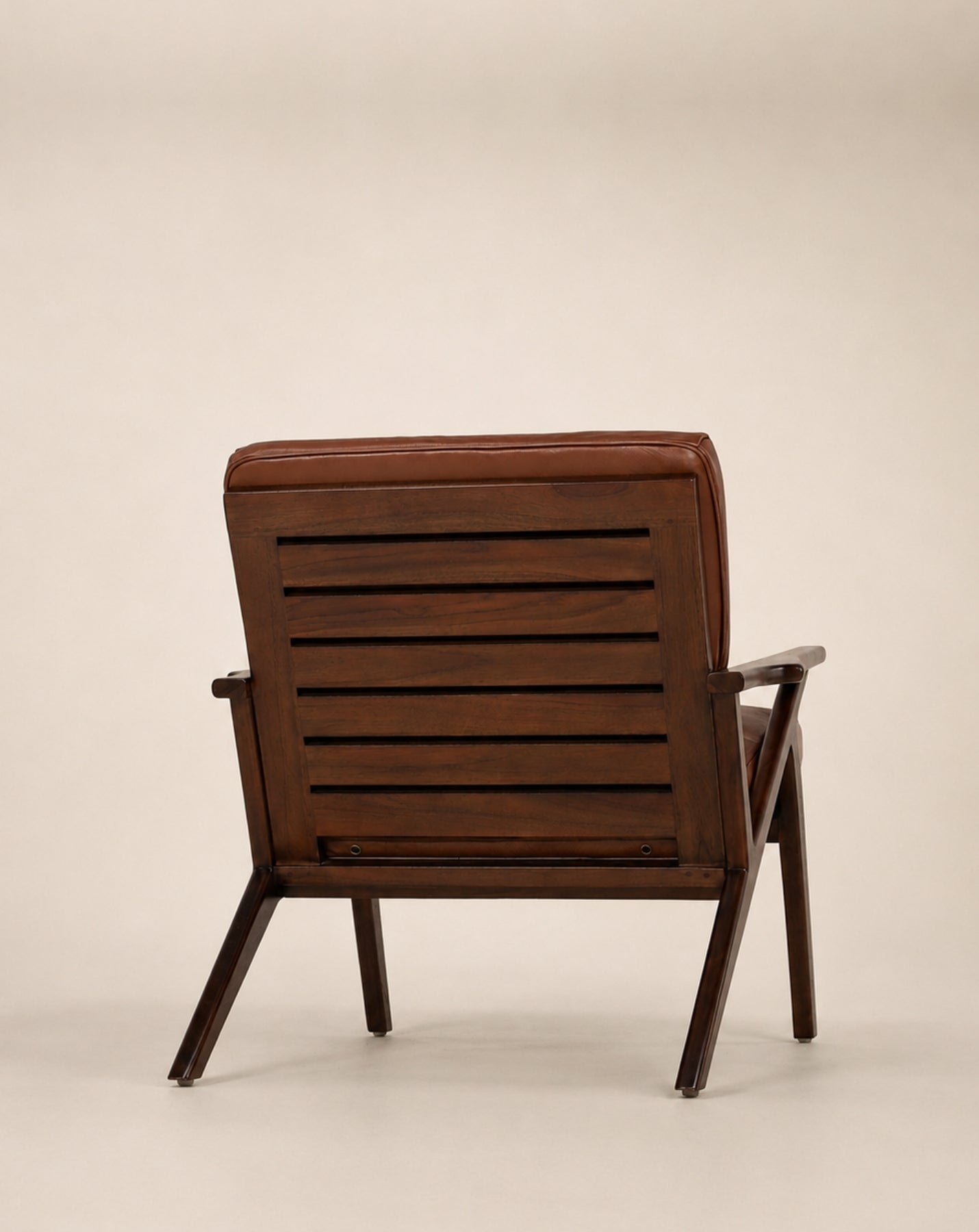 Harry Lounge armchair