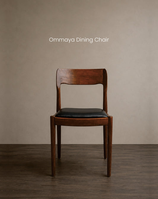 Ommaya dining Chair