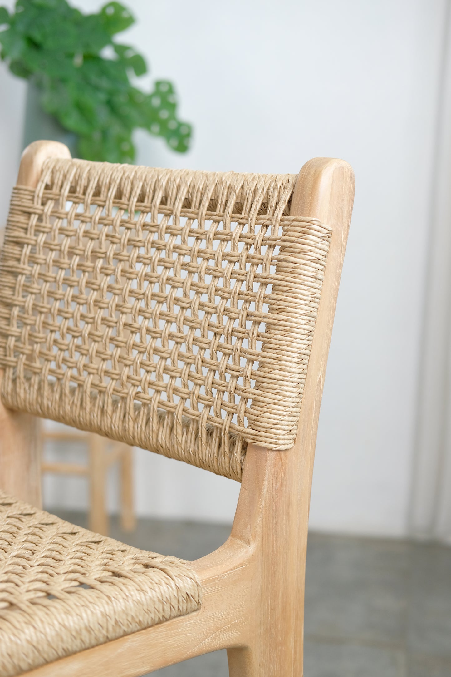 Lisbon Bar Height Stool with back