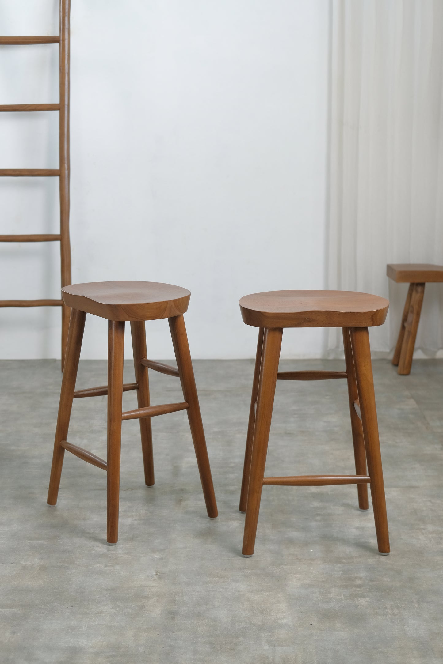 Jordan counter stool