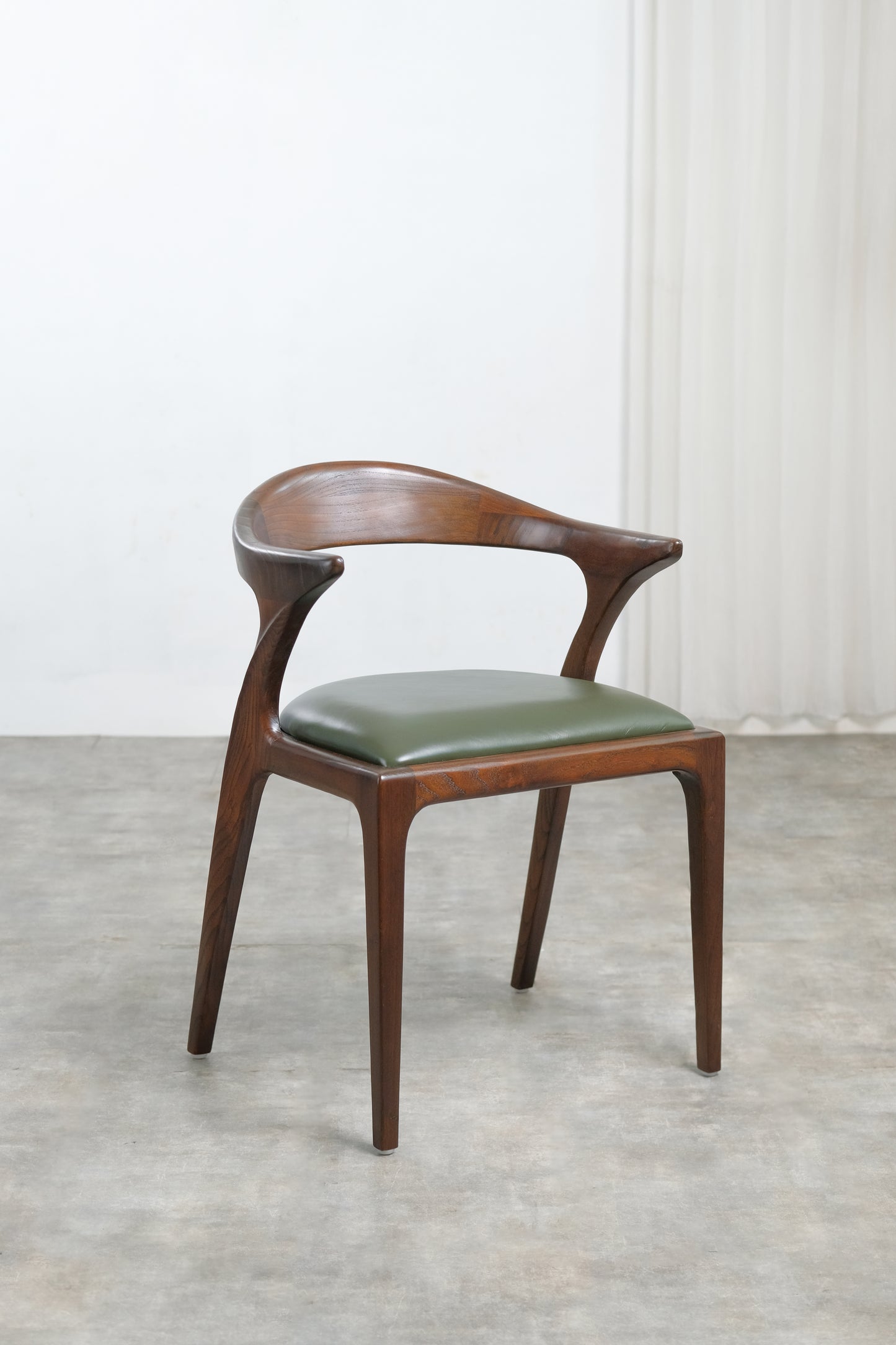 Hasto Dining Chair leather