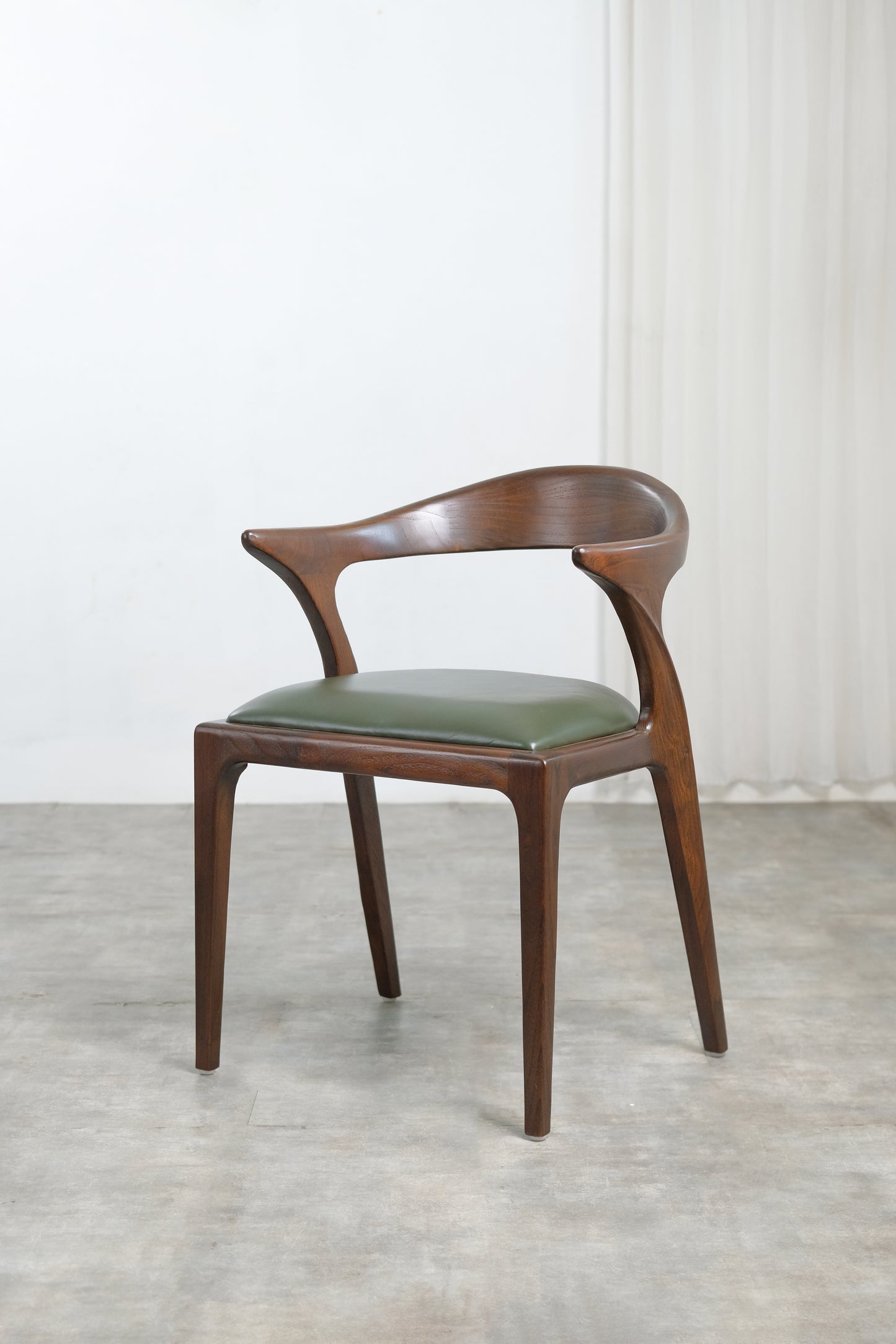 Hasto Dining Chair leather