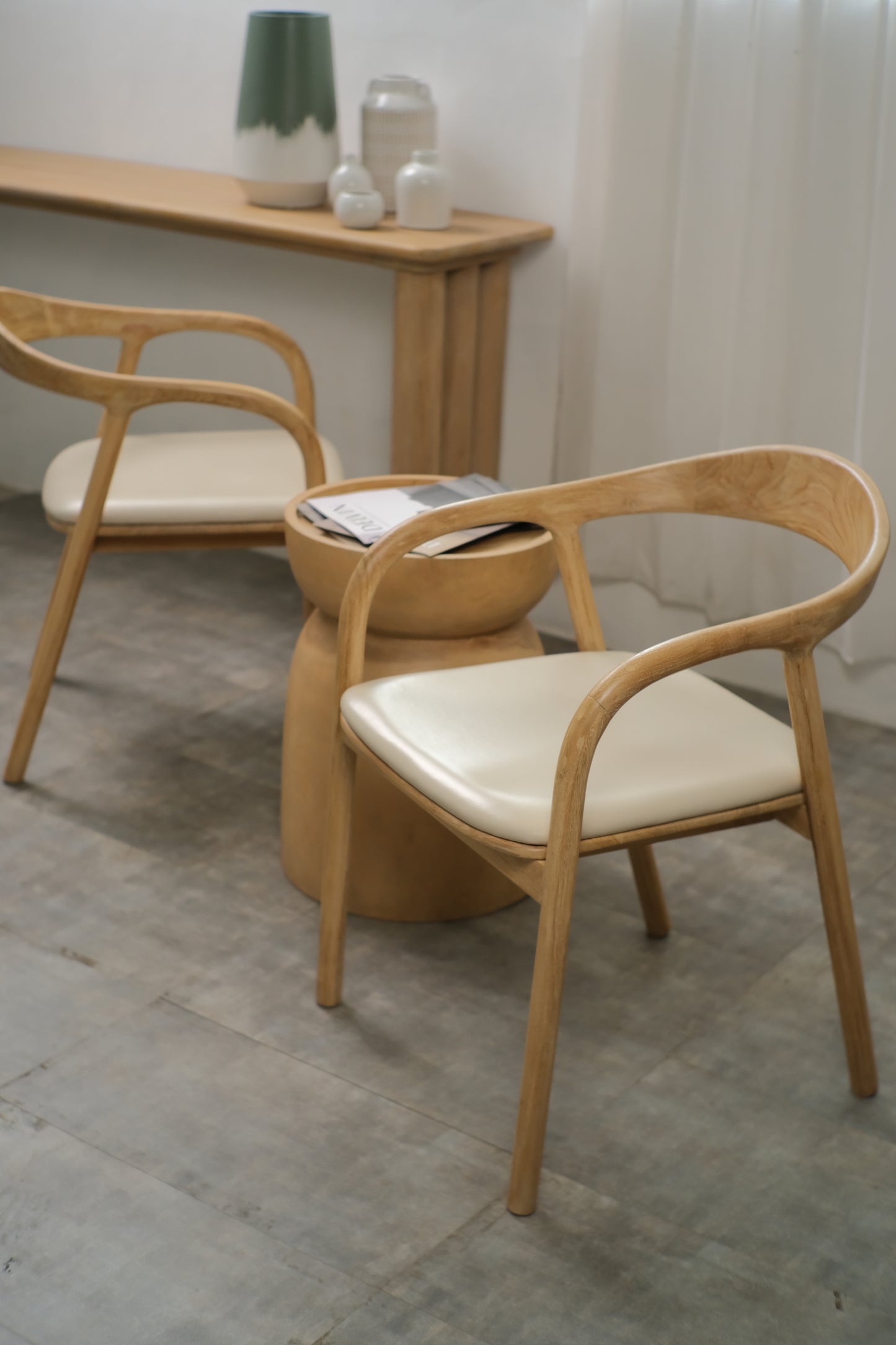 Baron armchair
