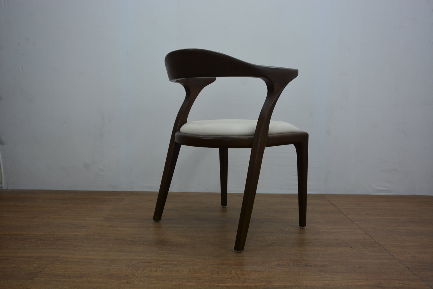 Hasto Dining Chair leather