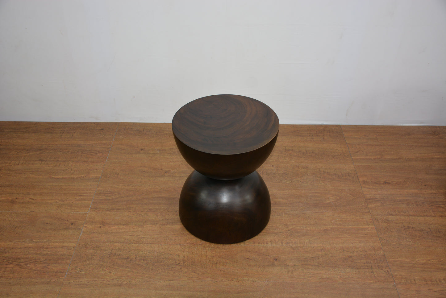 Suar Stool RK 0006
