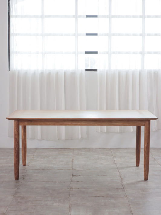 Jaline Dining Table - Extra light whitewash