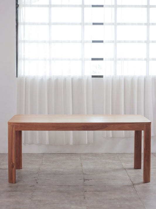 Radius Dining Table 180