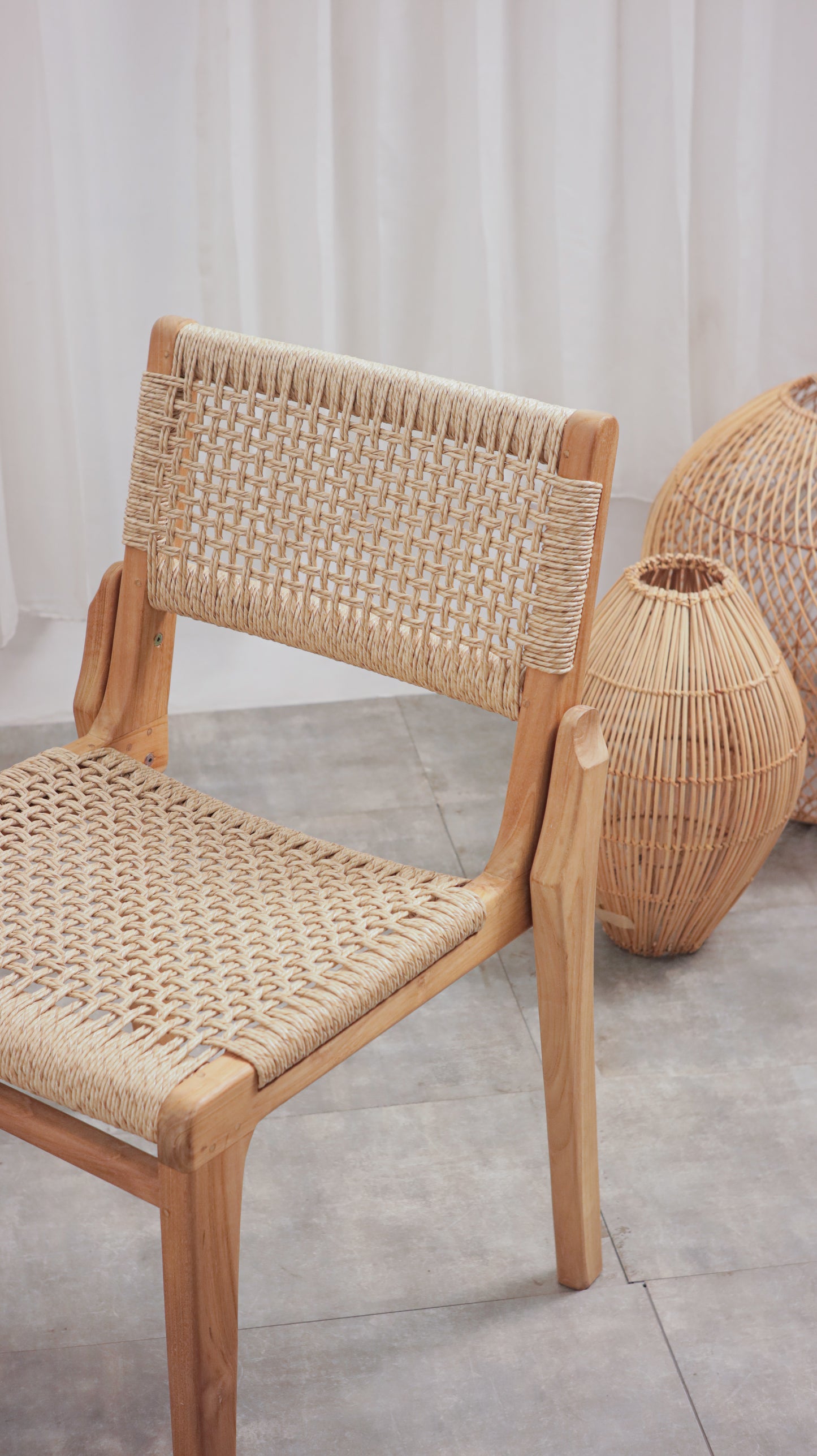 Pino Stacking Chair